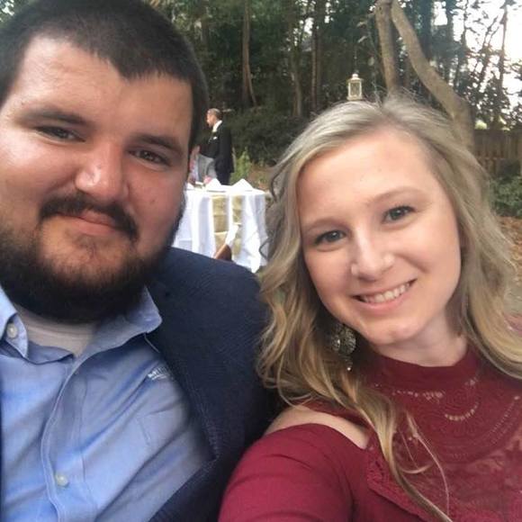 Meet your Posher, Jessica - Picture 1 of 1